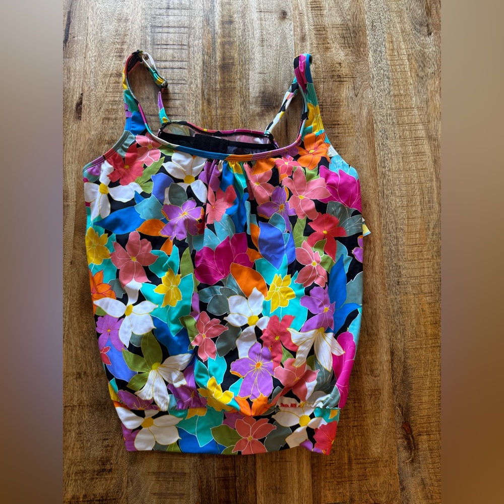 Swim Solutions Floral Underwire tankini swim Top tank plus size 16W 18W NWT